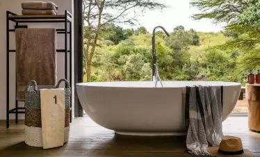 Sanctuary Olonana bath tab