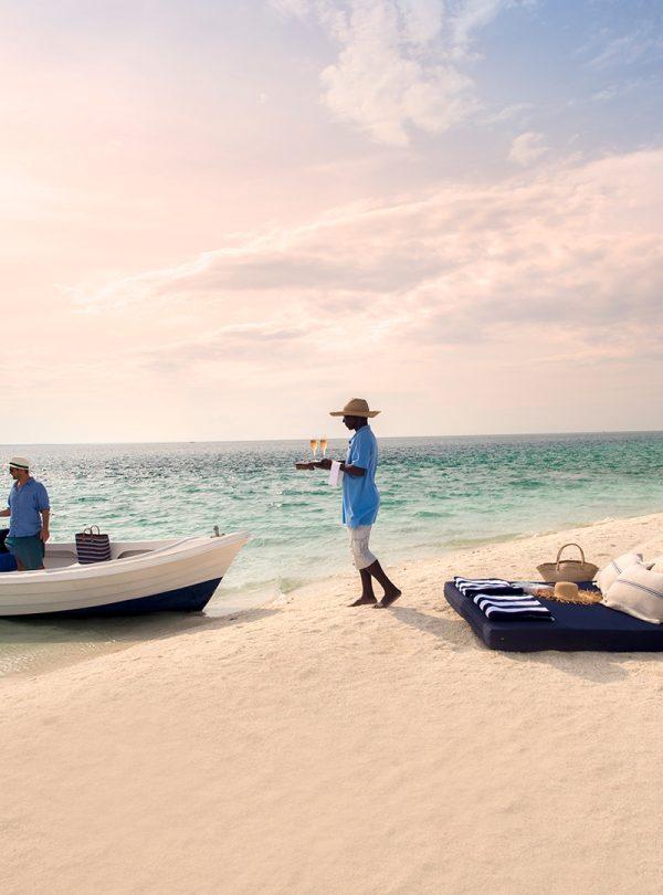 Castaway picnic experience Benguerra Island